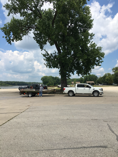 Plenty of parking for boat trailers and trucks